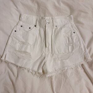 pull and bear white denim shorts